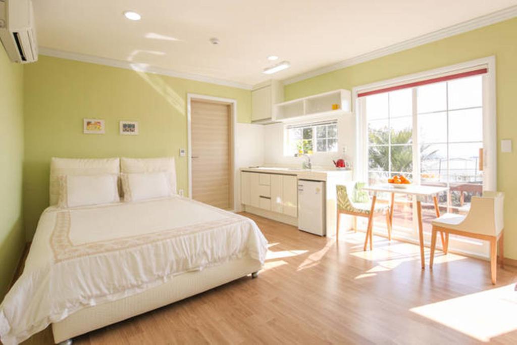Jubilee Chalet Seogwipo Rom bilde